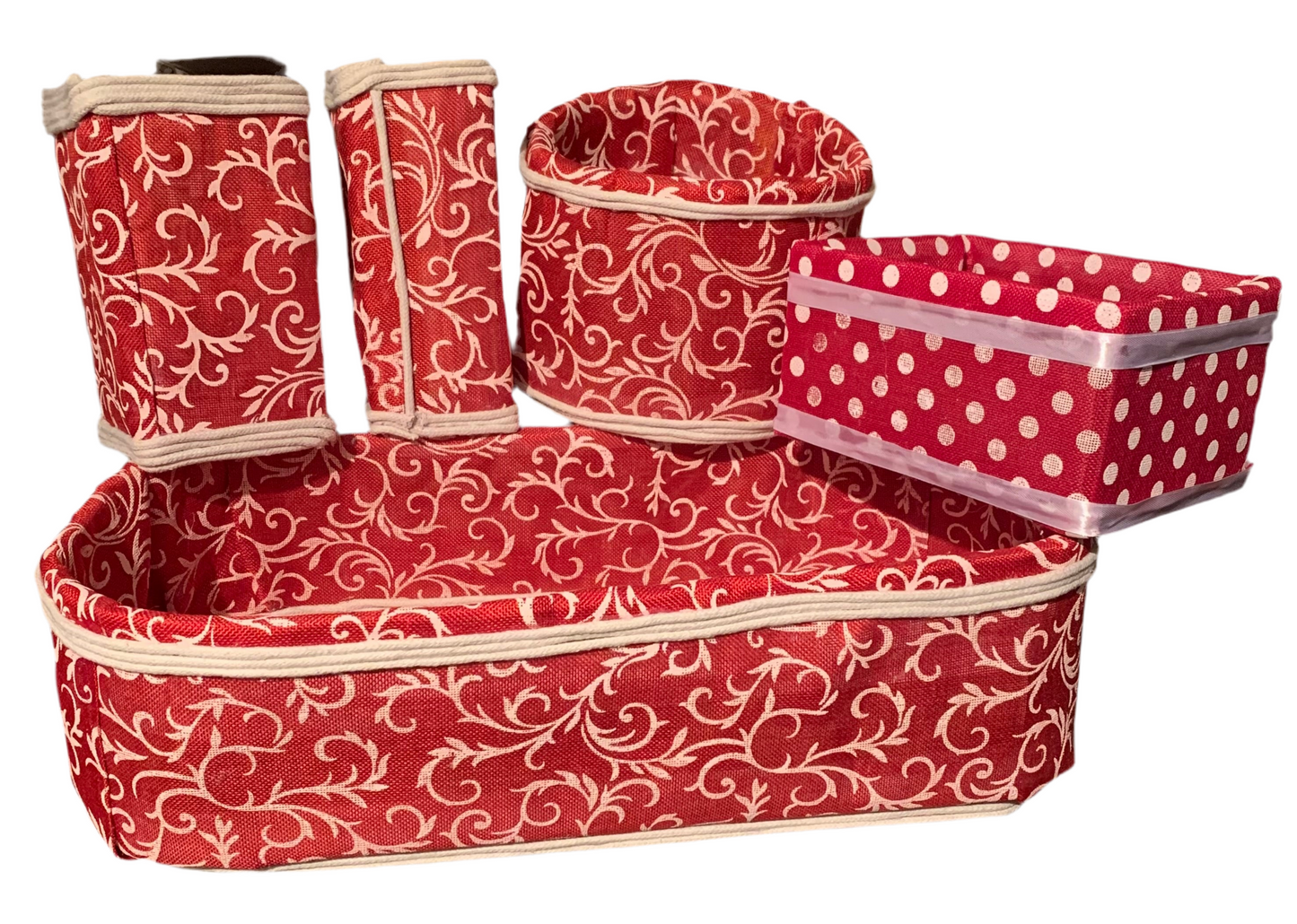 Glam red baskets